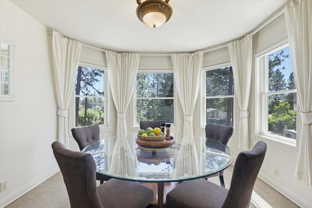 11174 Lower Circle Dr, Grass Valley, CA 95949