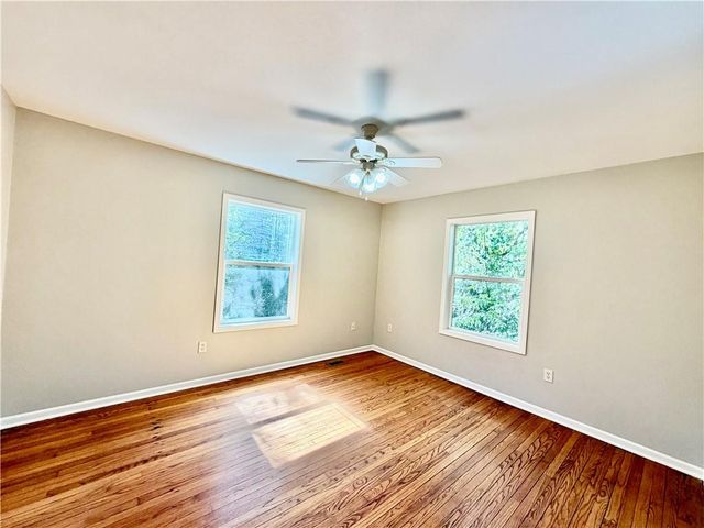 7727 E 55th Street, Kansas City, MO 64129