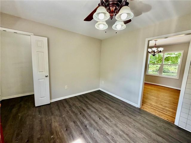 7727 E 55th Street, Kansas City, MO 64129
