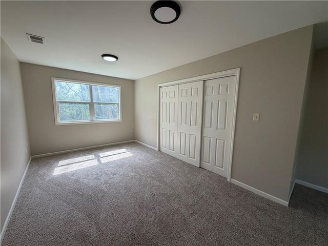 7727 E 55th Street, Kansas City, MO 64129