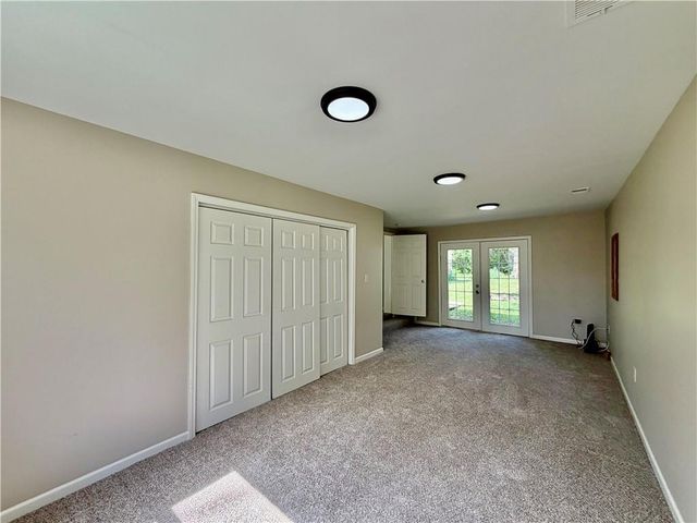 7727 E 55th Street, Kansas City, MO 64129