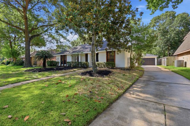 3714 Haven Pines Drive, Houston, TX 77345