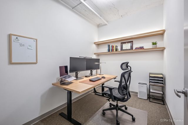 565 W Quincy Street 704, Chicago, IL 60661
