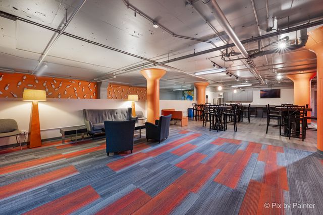 565 W Quincy Street 704, Chicago, IL 60661