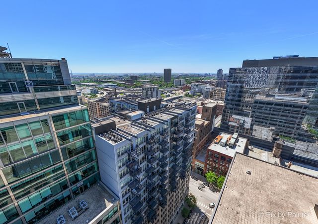 565 W Quincy Street 704, Chicago, IL 60661