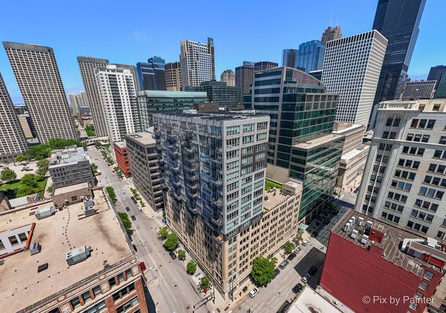 565 W Quincy Street 704, Chicago, IL 60661