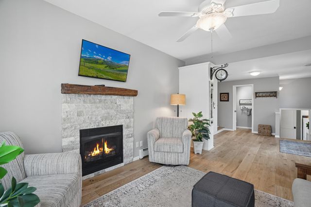 5770 Main Street W, Maple Plain, MN 55359