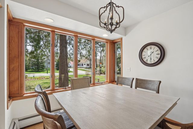 5770 Main Street W, Maple Plain, MN 55359