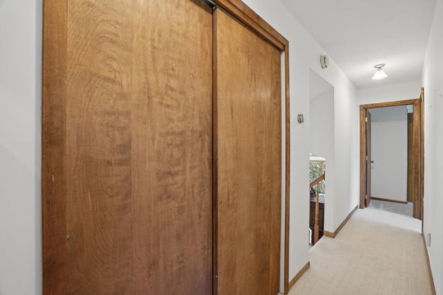 5770 Main Street W, Maple Plain, MN 55359