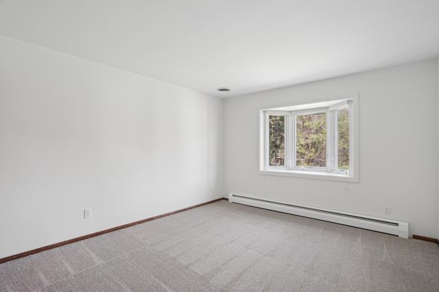 5770 Main Street W, Maple Plain, MN 55359