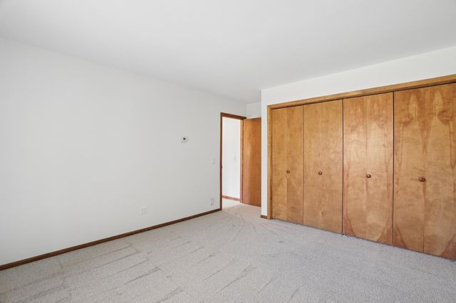 5770 Main Street W, Maple Plain, MN 55359