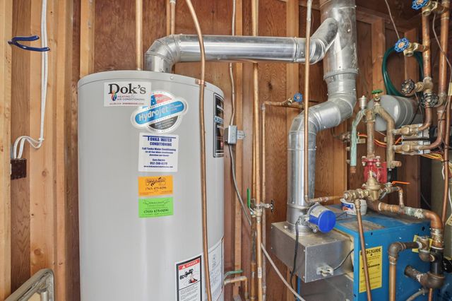 5770 Main Street W, Maple Plain, MN 55359