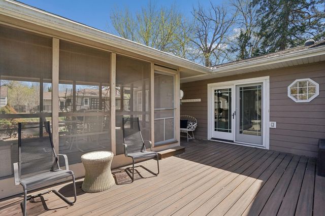 5770 Main Street W, Maple Plain, MN 55359