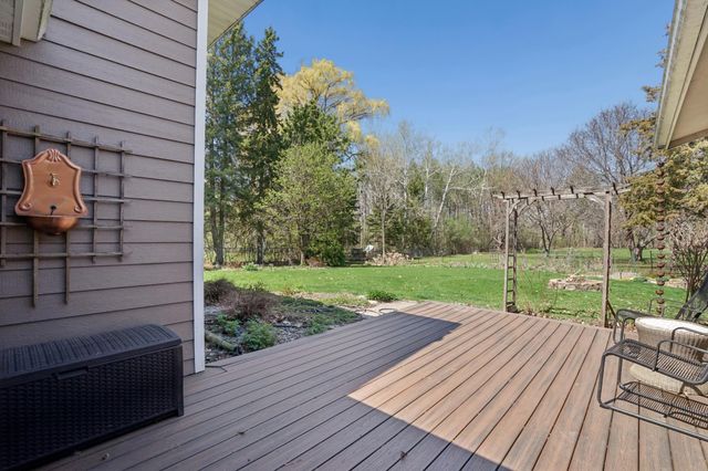 5770 Main Street W, Maple Plain, MN 55359