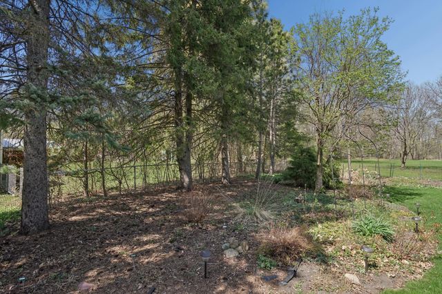 5770 Main Street W, Maple Plain, MN 55359