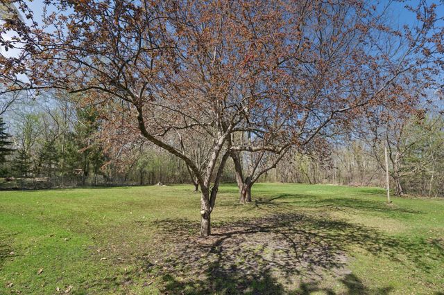 5770 Main Street W, Maple Plain, MN 55359