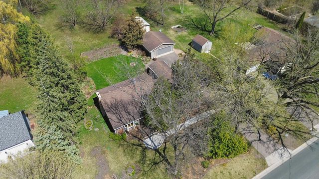 5770 Main Street W, Maple Plain, MN 55359