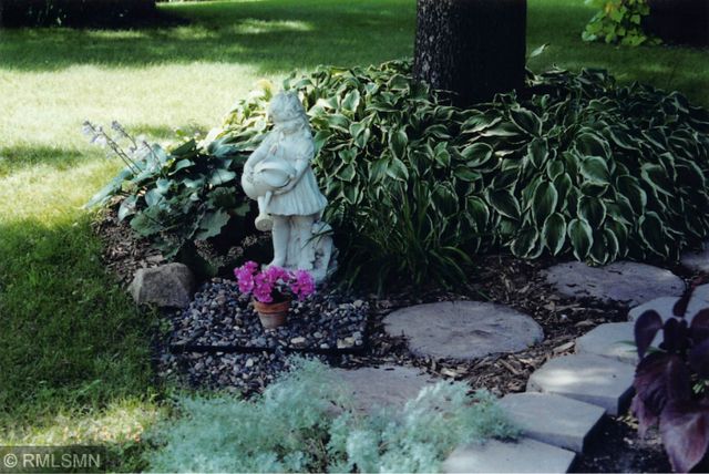 5770 Main Street W, Maple Plain, MN 55359