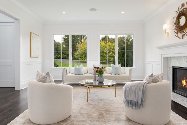 928 West Road, New Canaan, CT 06840