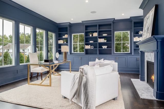 928 West Road, New Canaan, CT 06840