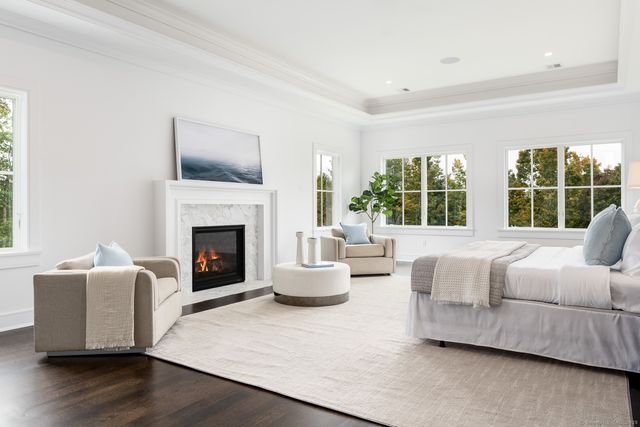 928 West Road, New Canaan, CT 06840