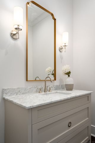 928 West Road, New Canaan, CT 06840