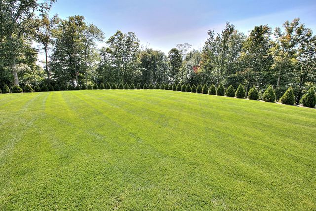 928 West Road, New Canaan, CT 06840