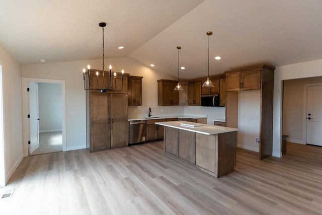 N9222 ANTON STREET, Appleton, WI 54915