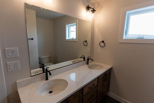 N9222 ANTON STREET, Appleton, WI 54915