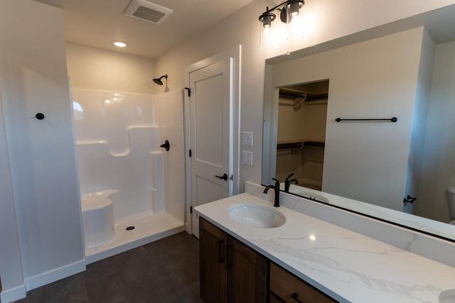 N9222 ANTON STREET, Appleton, WI 54915