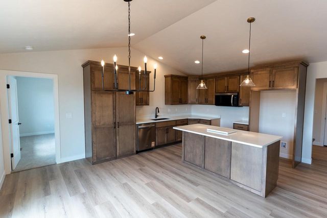 N9222 ANTON STREET, Appleton, WI 54915