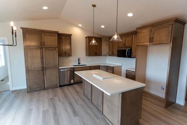 N9222 ANTON STREET, Appleton, WI 54915
