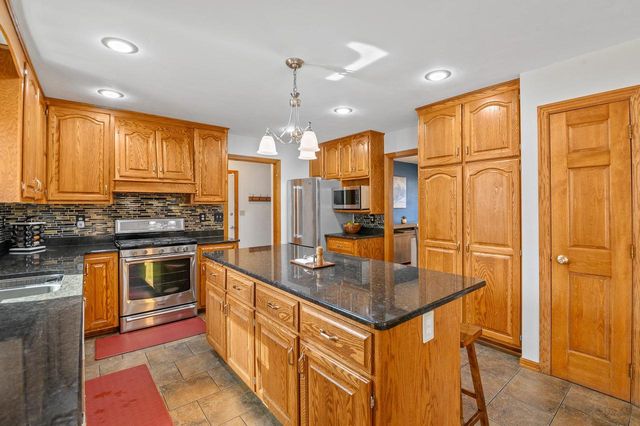 3063 DEVROY LANE, Green Bay, WI 54313