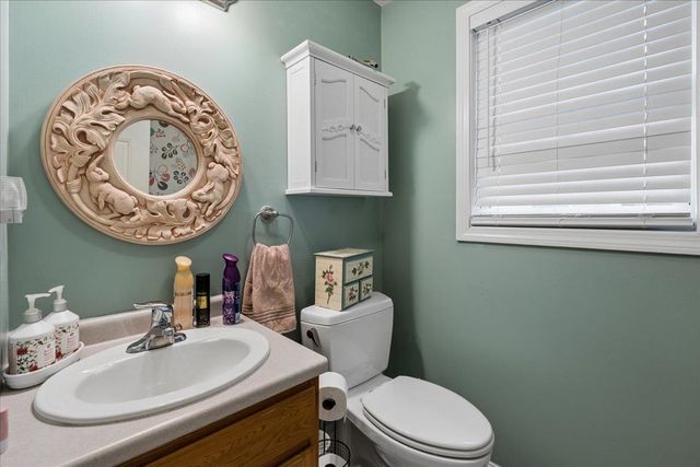 214 Cardigan Drive B, Pembroke, NH 03275