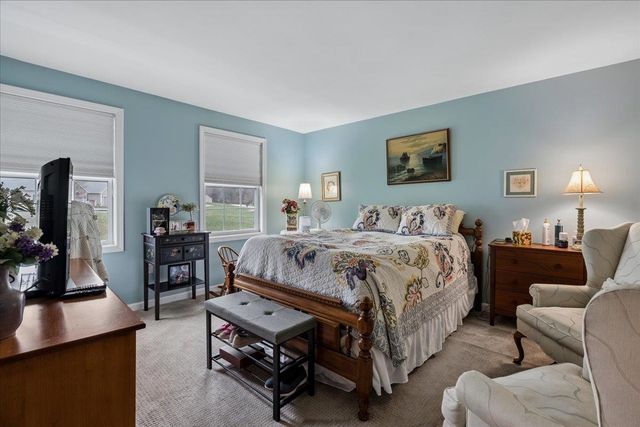 214 Cardigan Drive B, Pembroke, NH 03275