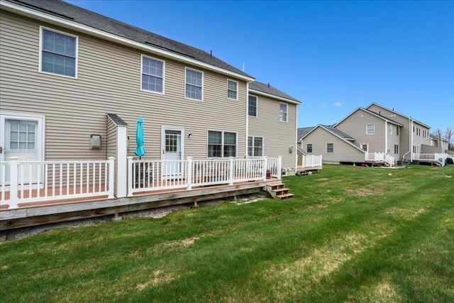 214 Cardigan Drive B, Pembroke, NH 03275