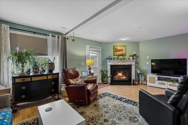 214 Cardigan Drive B, Pembroke, NH 03275