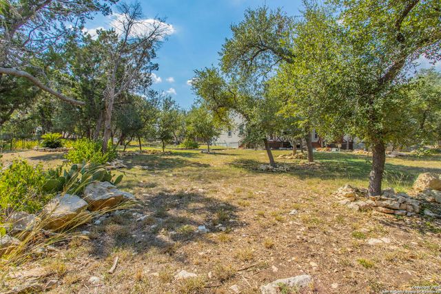 1994 Lakeview, Canyon Lake, TX 78133