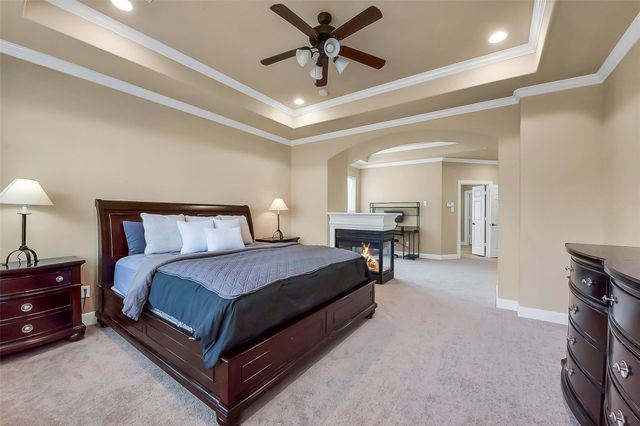 2413 Mountain Falls Court, Friendswood, TX 77546