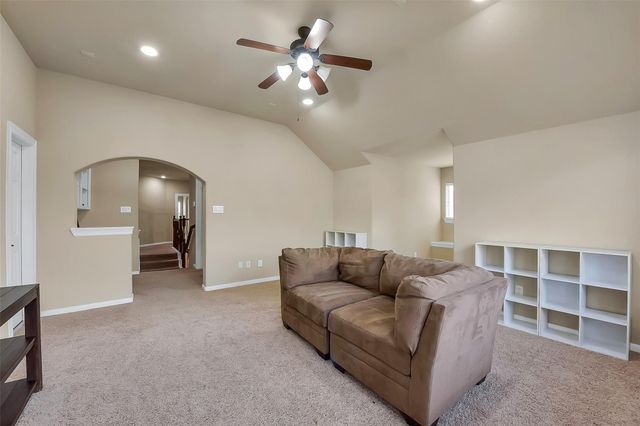 2413 Mountain Falls Court, Friendswood, TX 77546