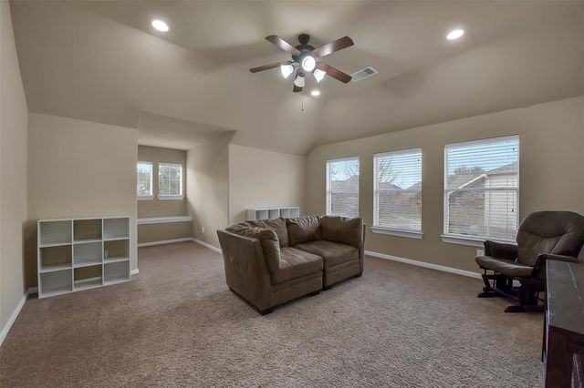 2413 Mountain Falls Court, Friendswood, TX 77546