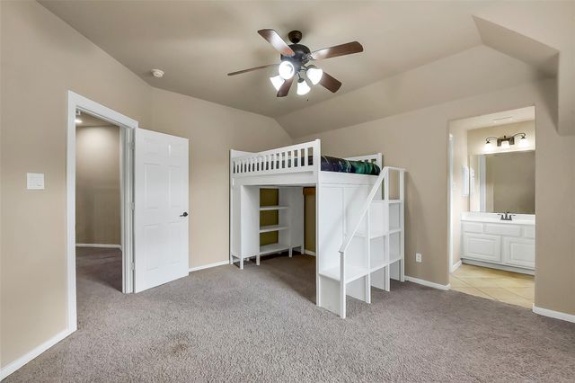 2413 Mountain Falls Court, Friendswood, TX 77546