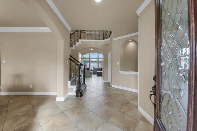 2413 Mountain Falls Court, Friendswood, TX 77546