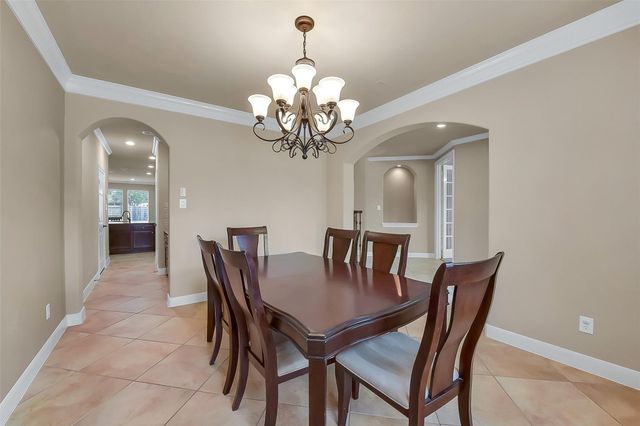 2413 Mountain Falls Court, Friendswood, TX 77546