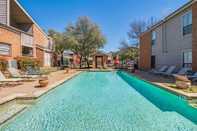 2101 Count Fleet Drive 502, Arlington, TX 76011