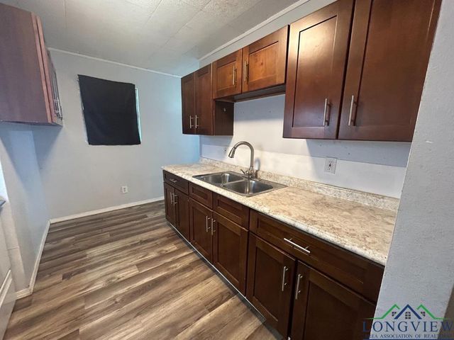 1205 Macedonia, Linden, TX 75563