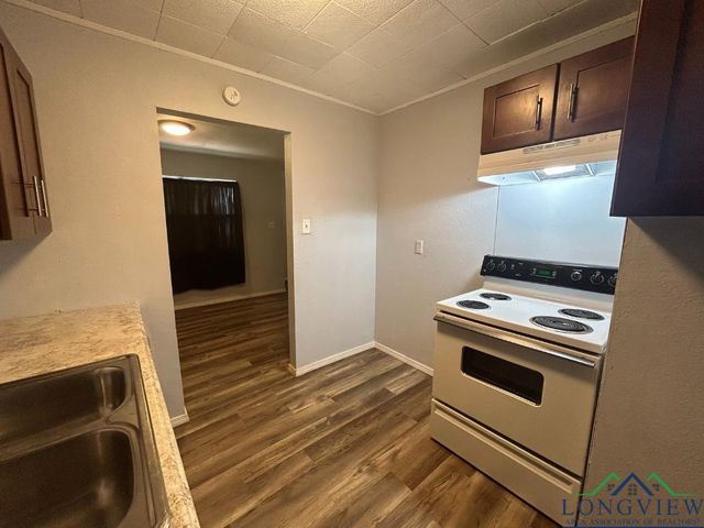 1205 Macedonia, Linden, TX 75563