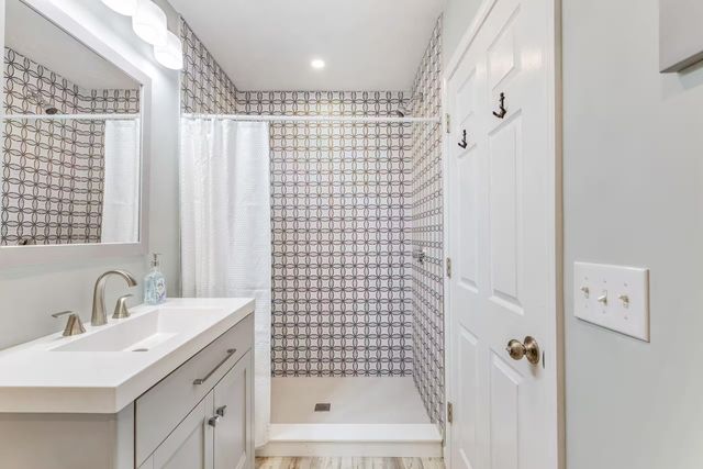 15 North Water Street B, Wareham, MA 02558
