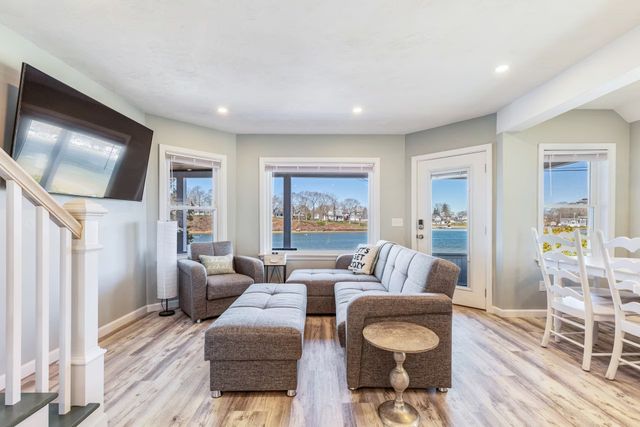 15 North Water Street B, Wareham, MA 02558