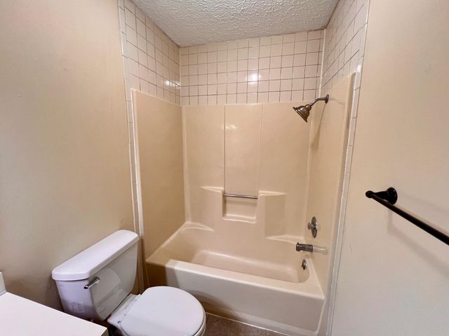 3749-3753 N Pickwick, Springfield, MO 65803